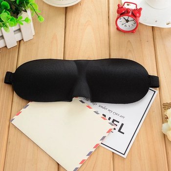 מסכת שינה 3D שחורה עם קצף זיכרון ורצועות ולקרו