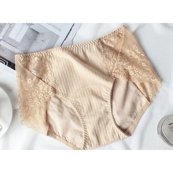 Bragas menstruales beige con encaje