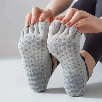 Yoga Toe Socks in Grey