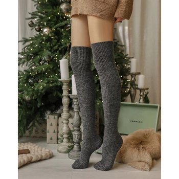 Dark Gray Ribbed Socks