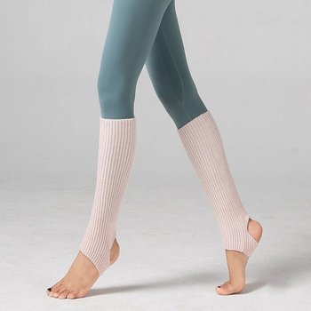 Dance Knee-High Ribbed Leg Warmers in Rich Lilac