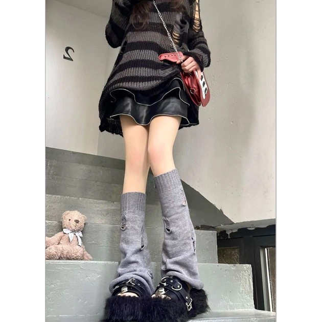 Light Gray Flared Leg Warmers — Comfort and Style for Everyone