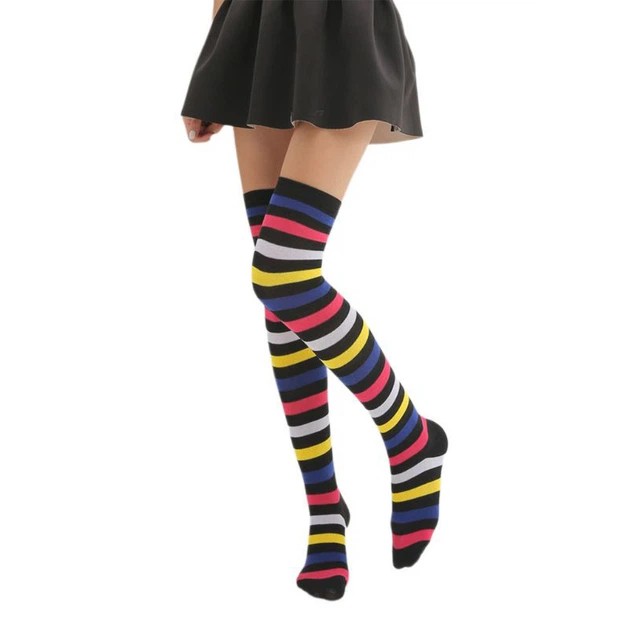 Chaussettes hautes en coton pour femmes avec rayures colorées - Élégance moderne