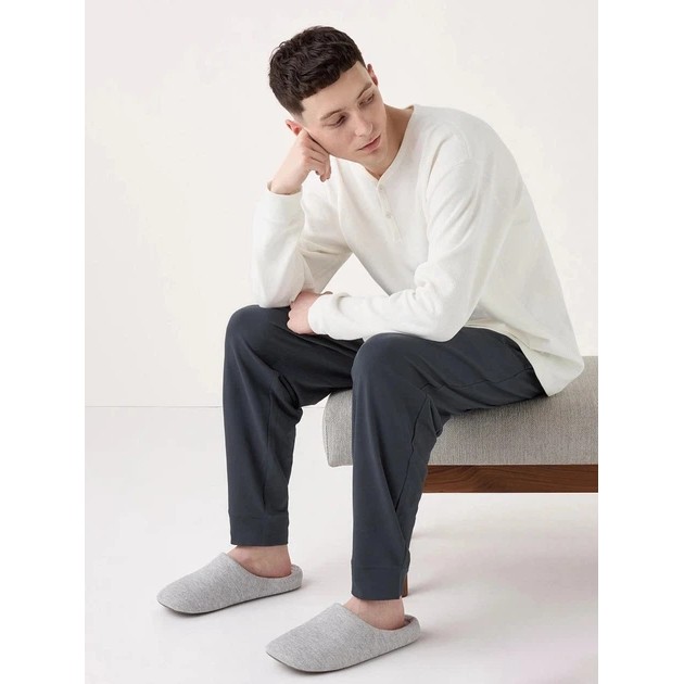 פיג'מה כותנה לגברים Uniqlo – נוחות בבית ובחוץ