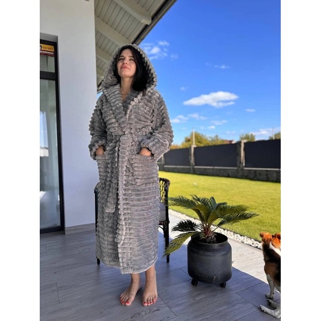 Robe de bain en éponge grise avec capuche pour femme - confort et chaleur