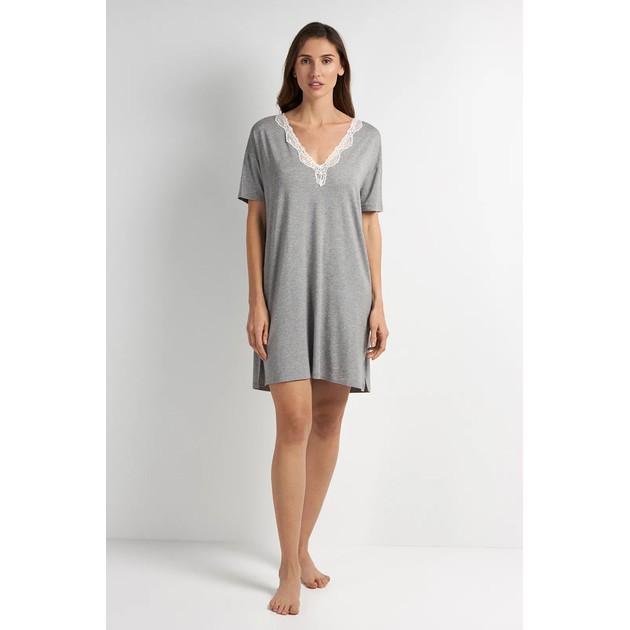 Chemise de nuit en modal gris pour femme – confort et style