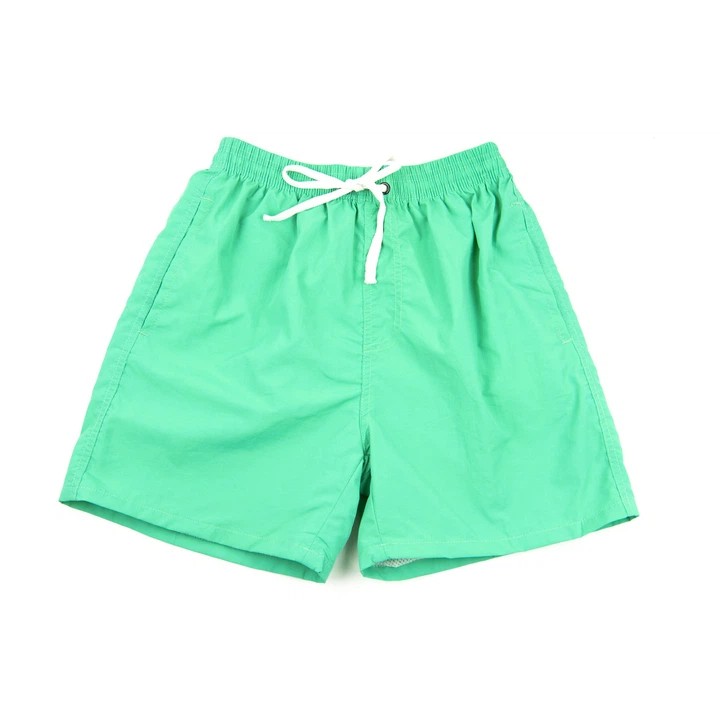 Bermudas de playa para hombre en color turquesa - comodidad para nadar