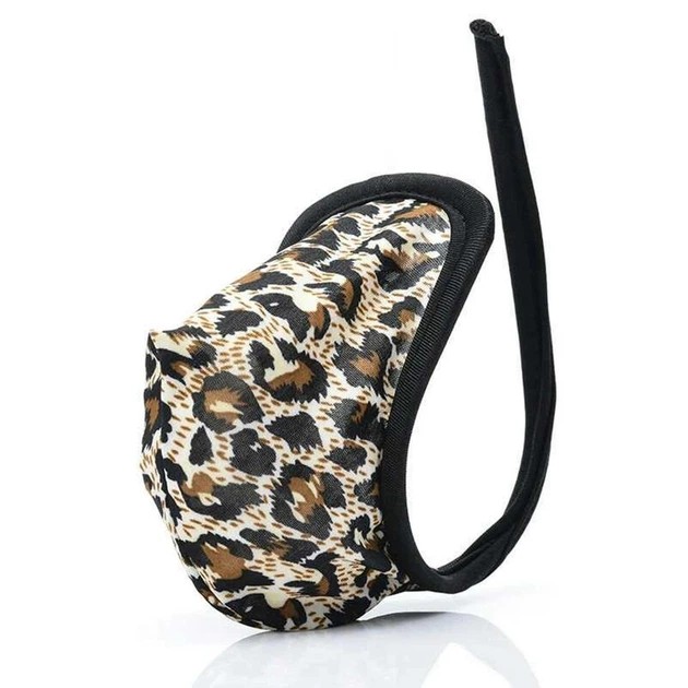 Tanga masculino sin tirantes en estilo leopardo
