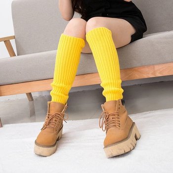 Chaussettes courtes jaunes en acrylique – légèreté et confort