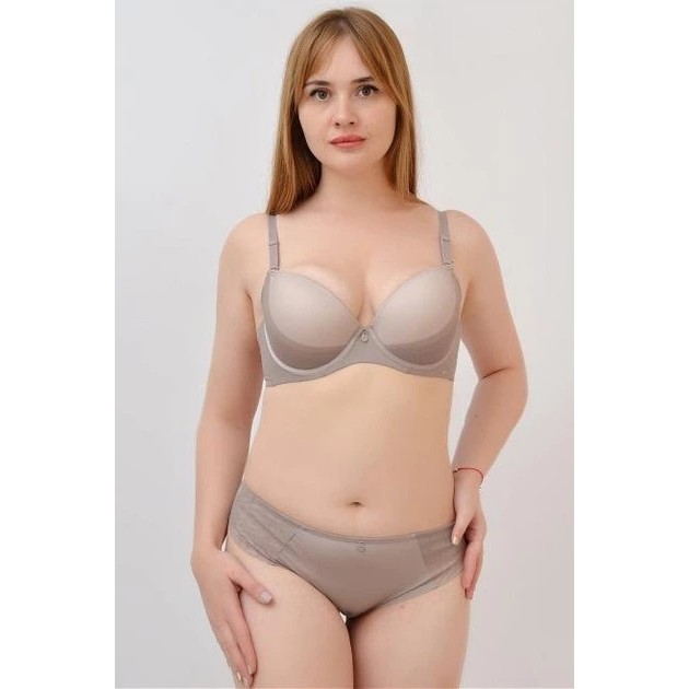 Push-up lingerie set and Balaloum panties in cappuccino