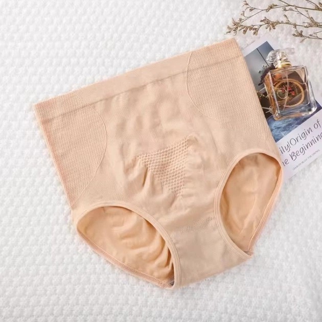 Mommy Bag Formende Slips in Beige — Komfort und Stil