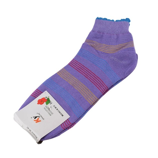 Chaussettes pour femmes à rayures violettes et rouges
