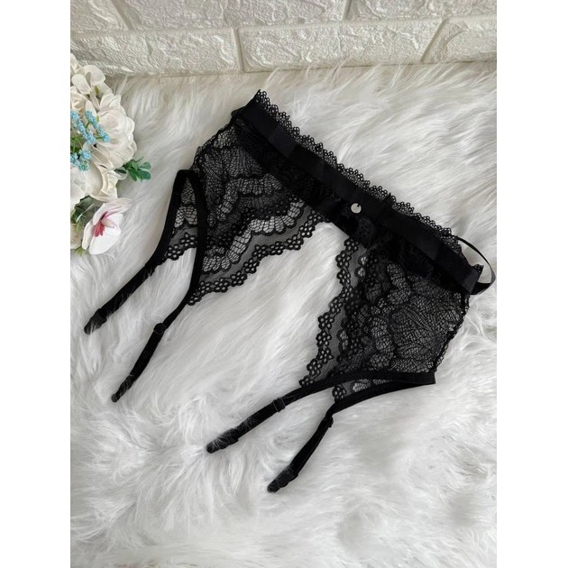 Ceinture à bas en dentelle noire