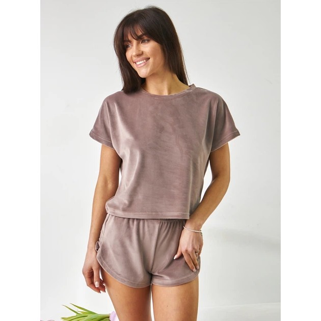 Damen Velours Schlafanzug Set von BARWA garments in Cappuccino
