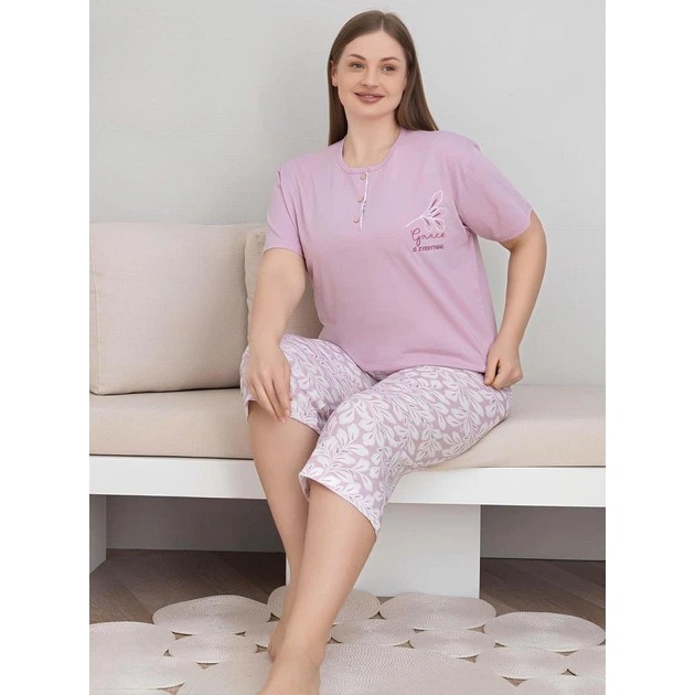 Women's Lilac Lounge Set with Capri Pants and T-Shirt
