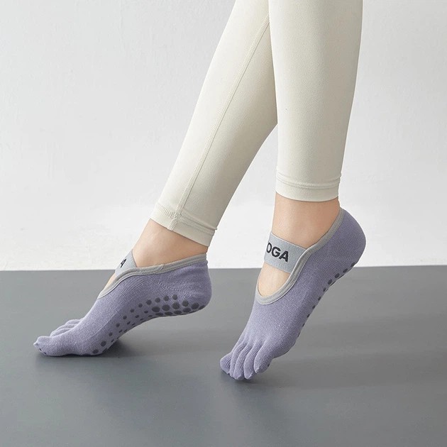 Love Yoga Lila Yogasocken mit geschlossenen Zehen